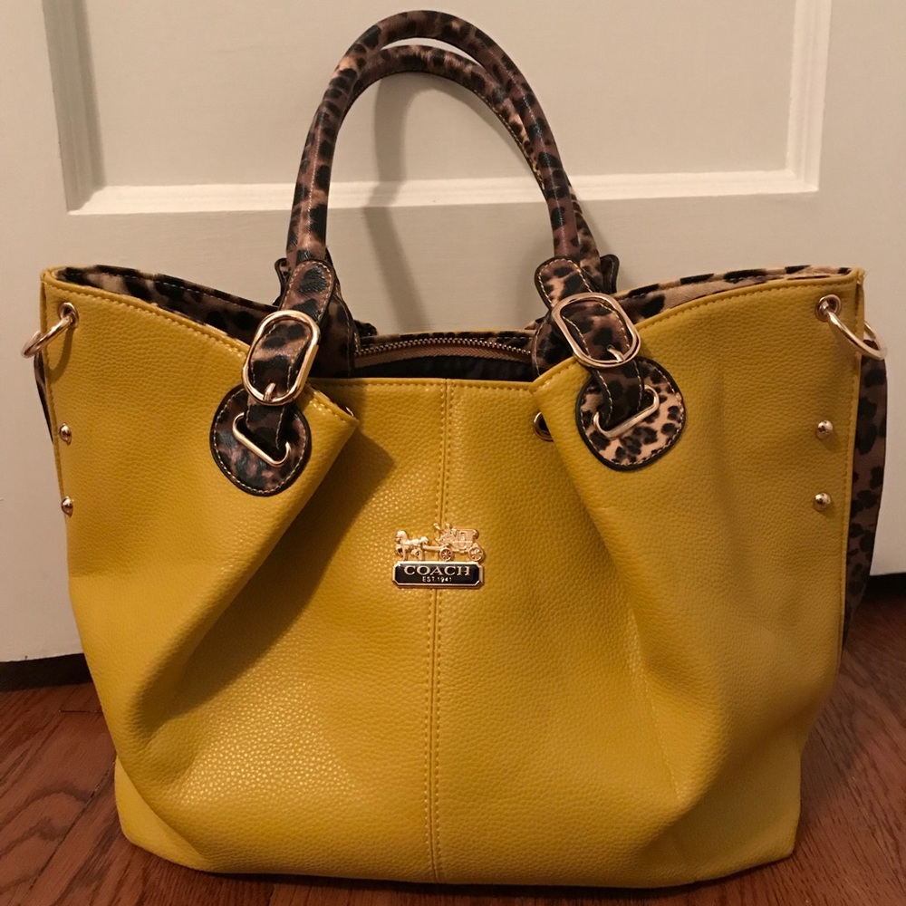 coach purse